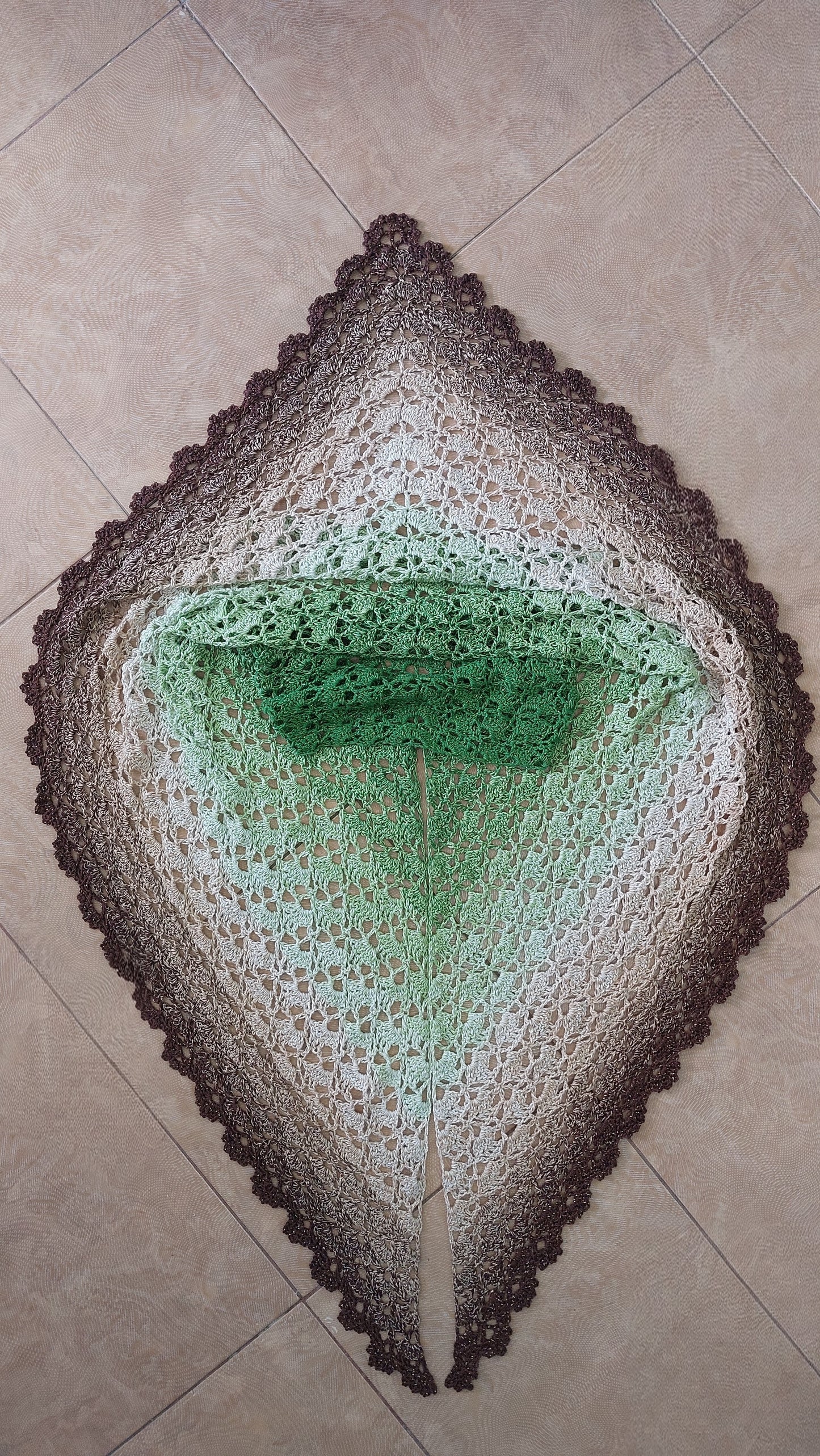 Shell lacy Shawl